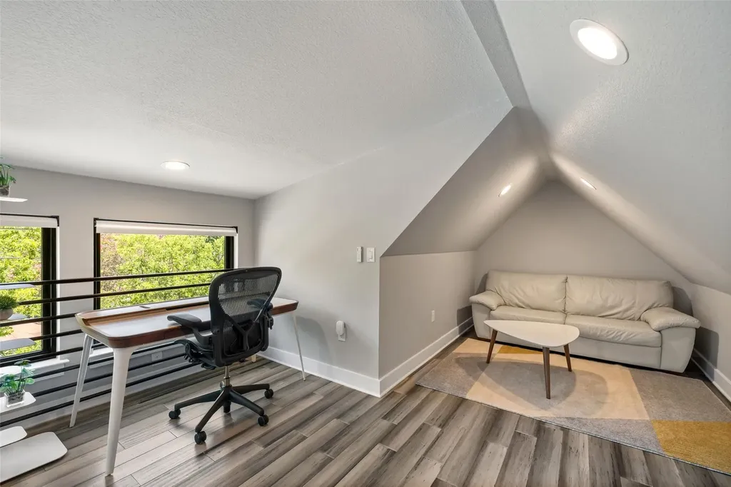 2202 Santa Rita Street Austin TX 78702