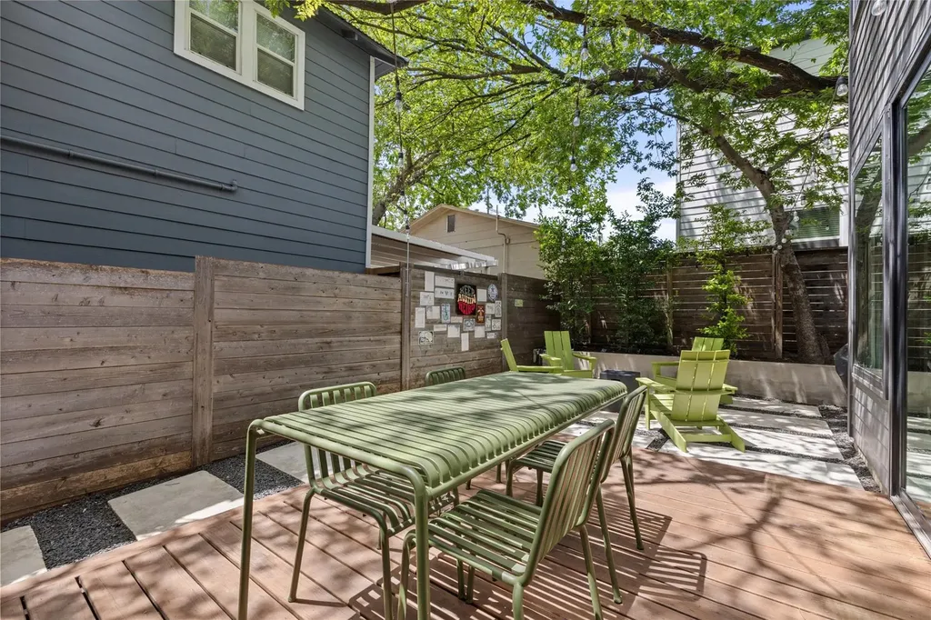 2202 Santa Rita Street Austin TX 78702