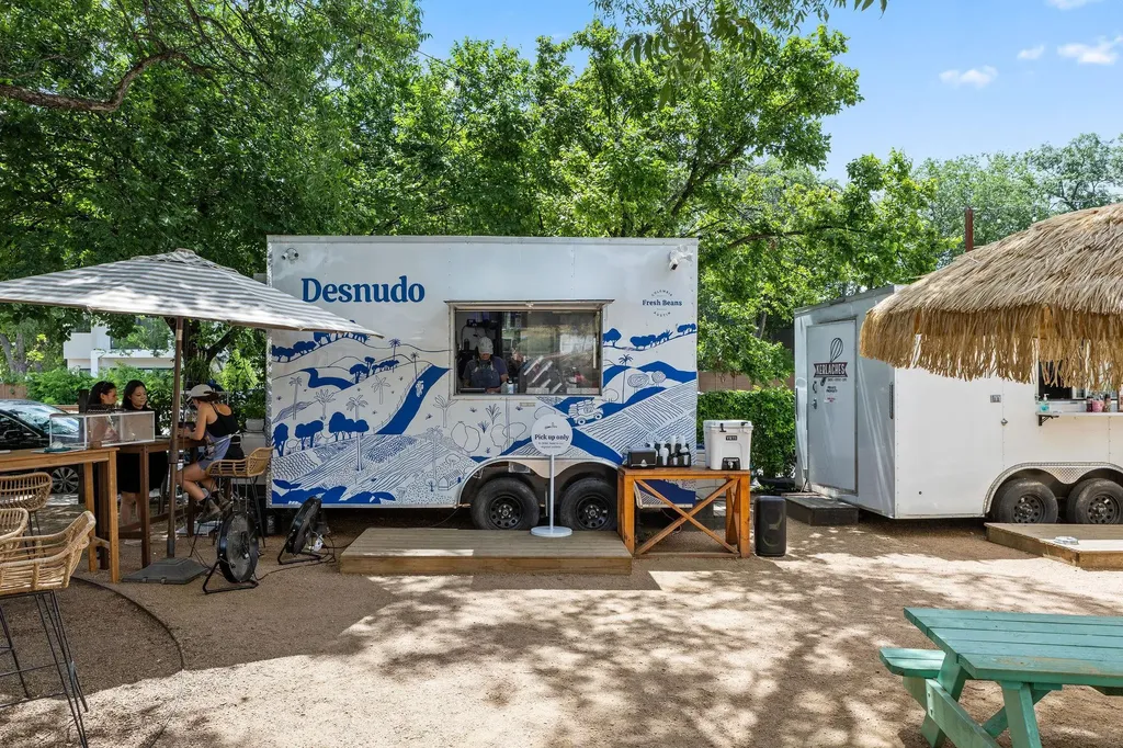 2202 Santa Rita Street Austin TX 78702