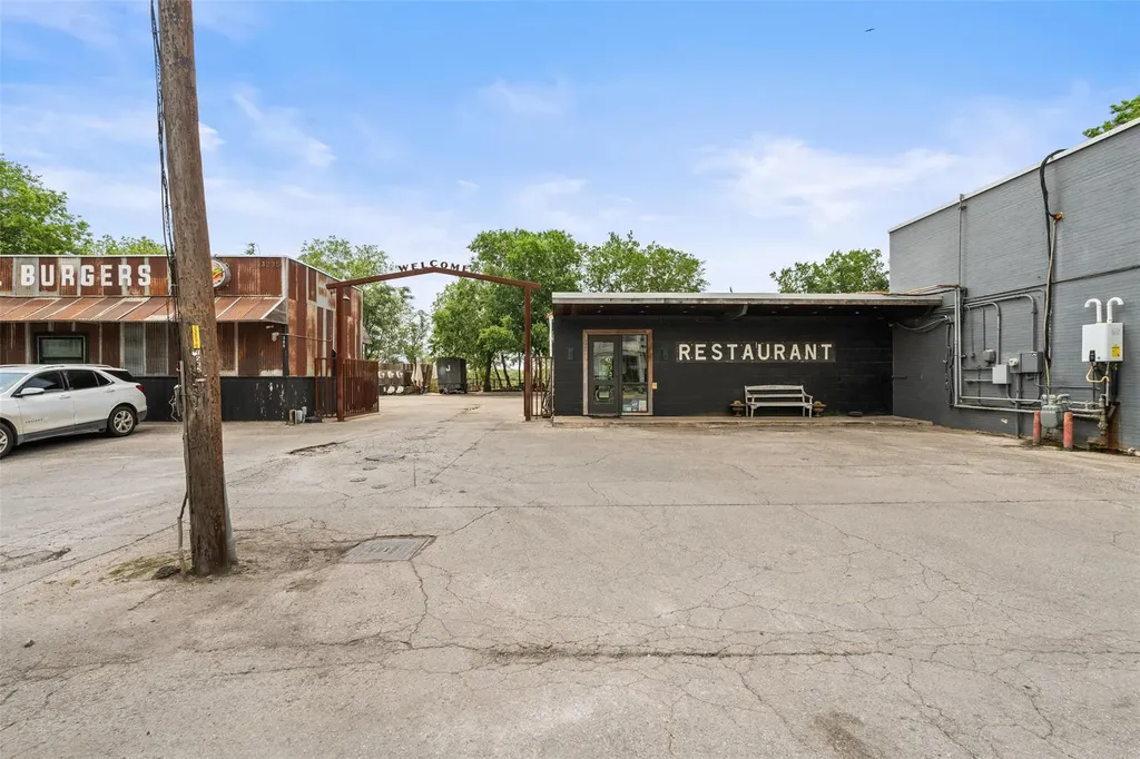 2202 Santa Rita Street Austin TX 78702
