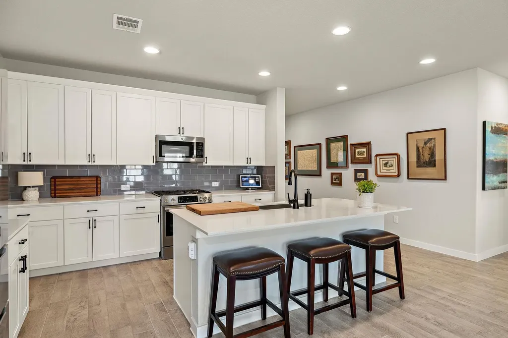 234 Appleberry Lane Elgin TX 78621