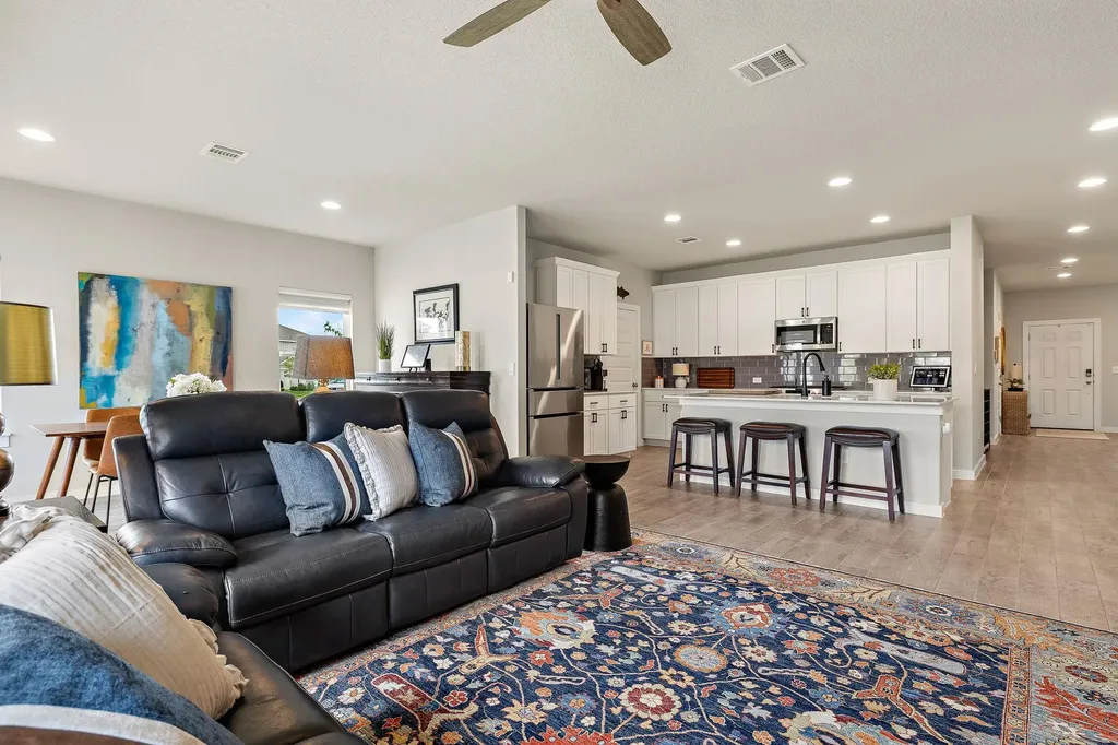 234 Appleberry Lane Elgin TX 78621
