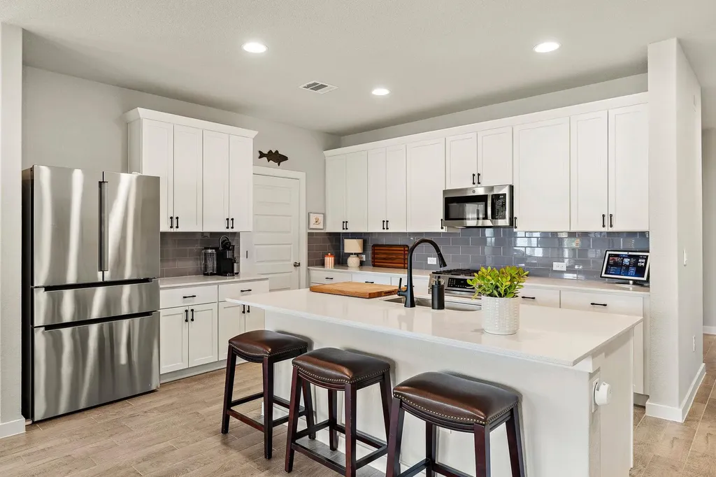 234 Appleberry Lane Elgin TX 78621