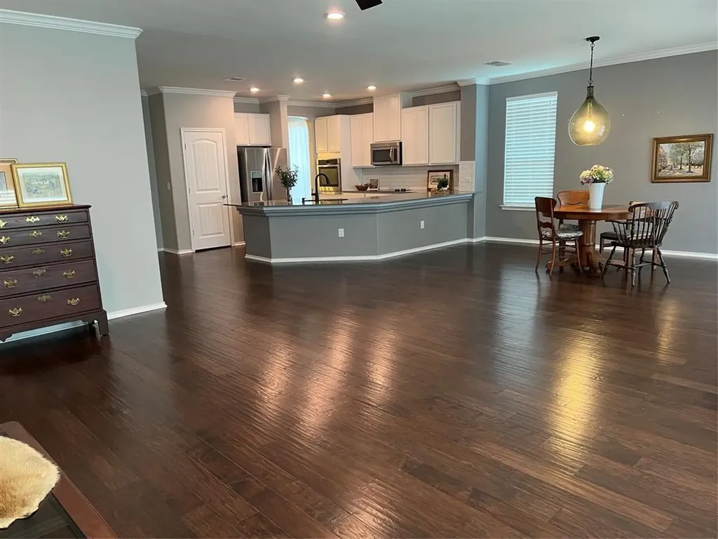 7117 Ondantra Bend Austin TX 78744