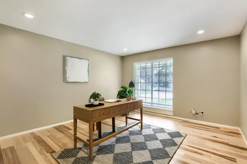 2013 Southern Oaks Drive Austin TX 78745