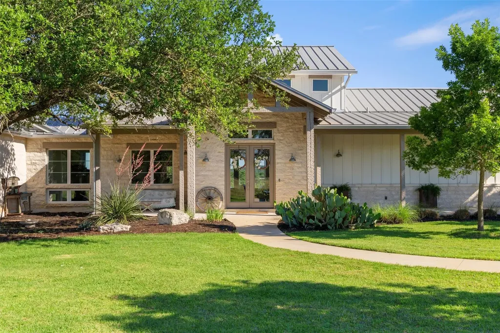 3870B Creek Road Dripping Springs TX 78620