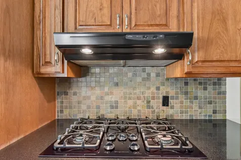 1915 Oak Forest Drive Round Rock TX 78681