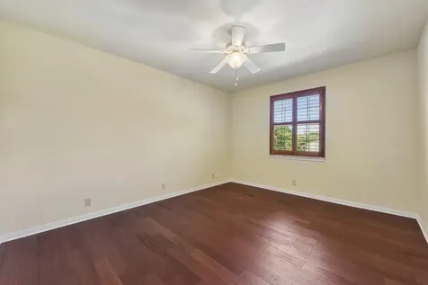 1915 Oak Forest Drive Round Rock TX 78681