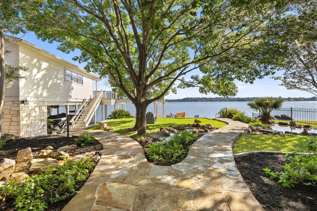 14 Beaver Island Granite Shoals TX 78654