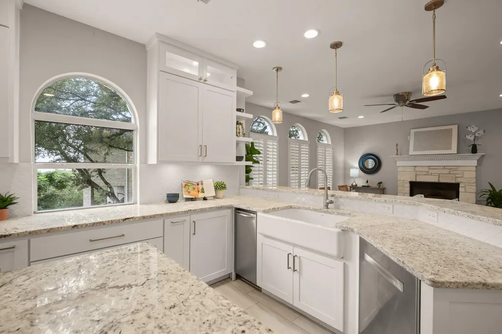 7909 Castle Peake Trail Austin TX 78726