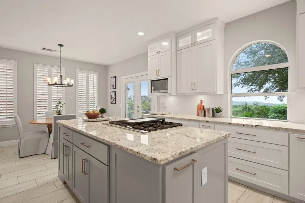 7909 Castle Peake Trail Austin TX 78726