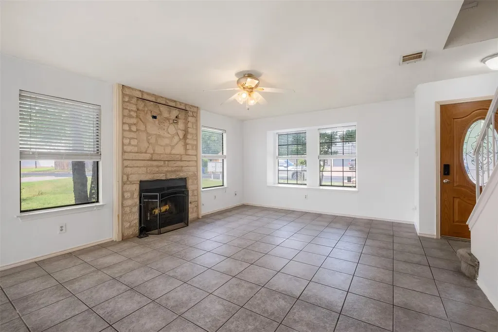 10501 Bilbrook Place Austin TX 78748