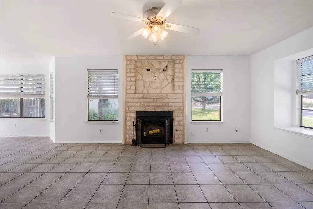 10501 Bilbrook Place Austin TX 78748