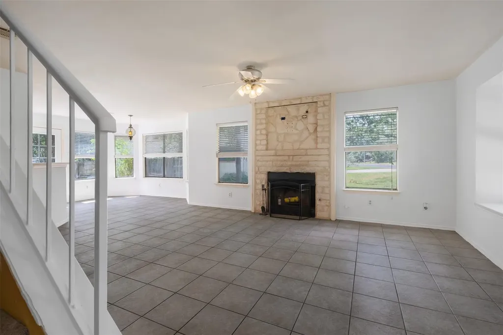 10501 Bilbrook Place Austin TX 78748