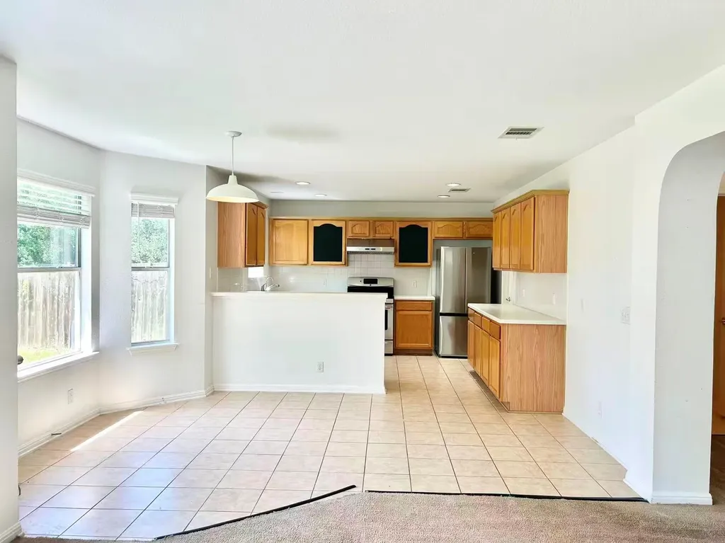5608 Netleaf Road Austin TX 78724