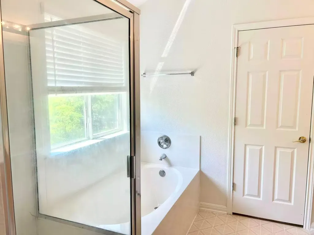5608 Netleaf Road Austin TX 78724