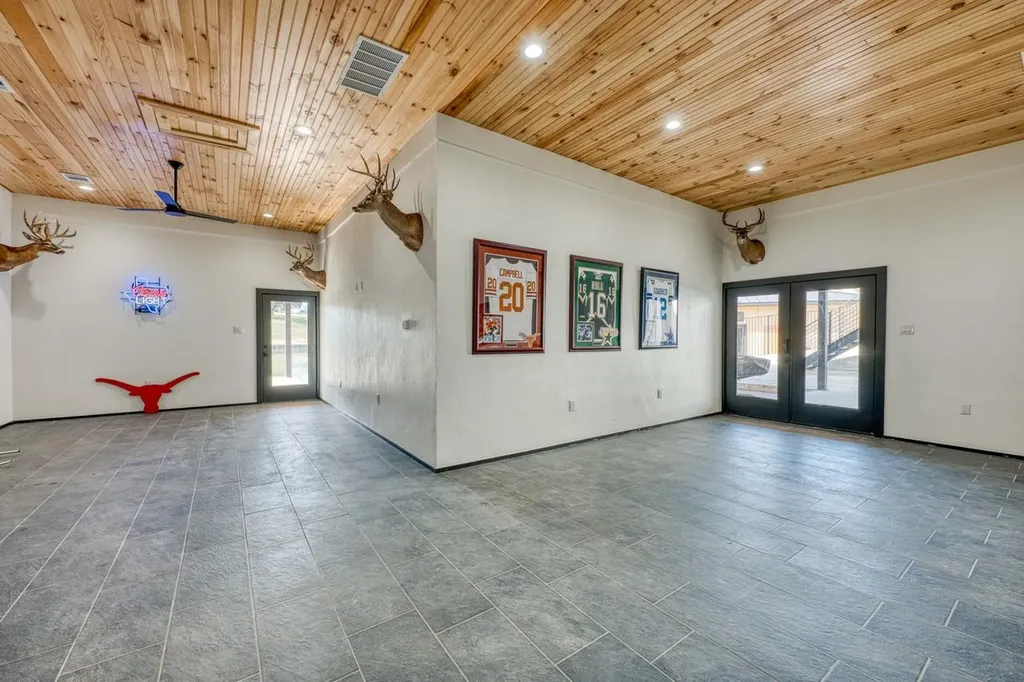 110 Clearwater Drive Kingsland TX 78639