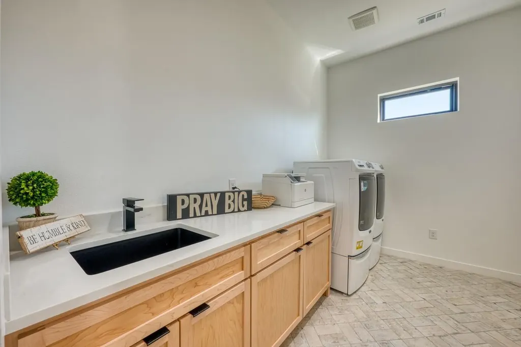 110 Clearwater Drive Kingsland TX 78639