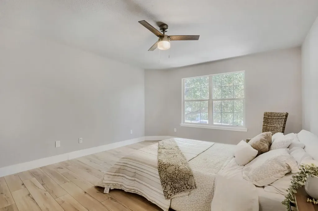 1626 Parkfield Circle Round Rock TX 78664