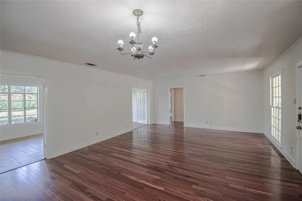 1202 Norwood Road Austin TX 78722