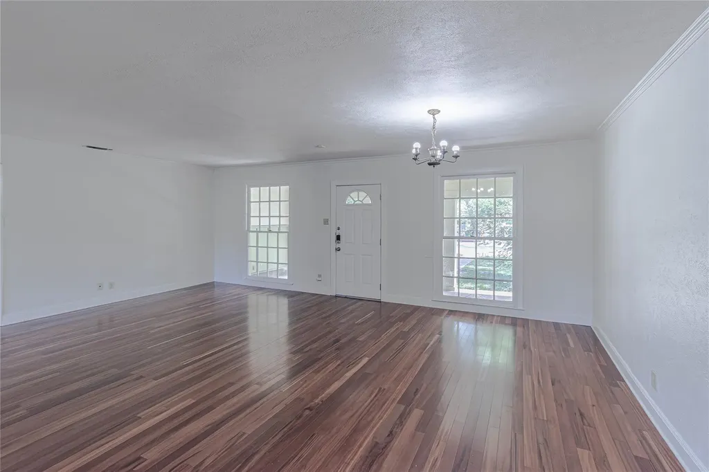 1202 Norwood Road Austin TX 78722