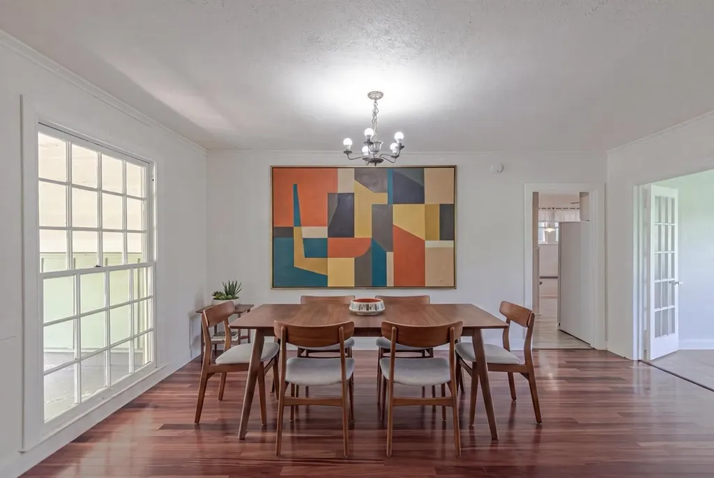 1202 Norwood Road Austin TX 78722