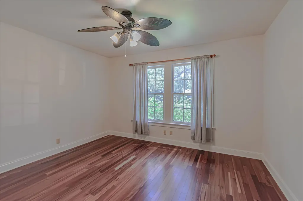 1202 Norwood Road Austin TX 78722