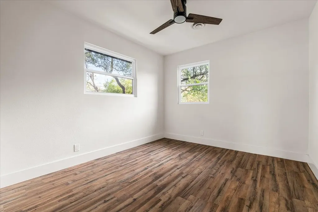 3202 Overcup Oak Drive Austin TX 78704