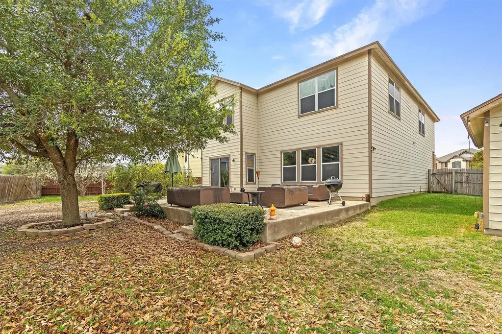 160 Japonica Court Kyle TX 78640