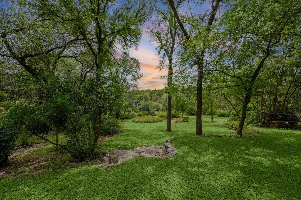 6203 Danwood Drive Austin TX 78759