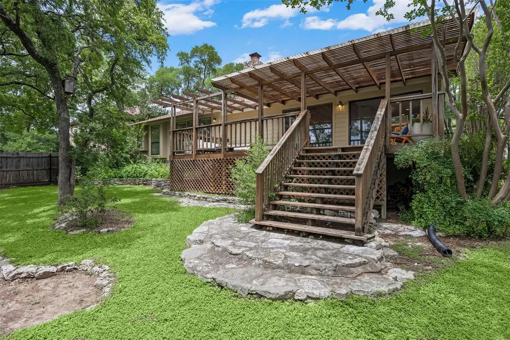 6203 Danwood Drive Austin TX 78759