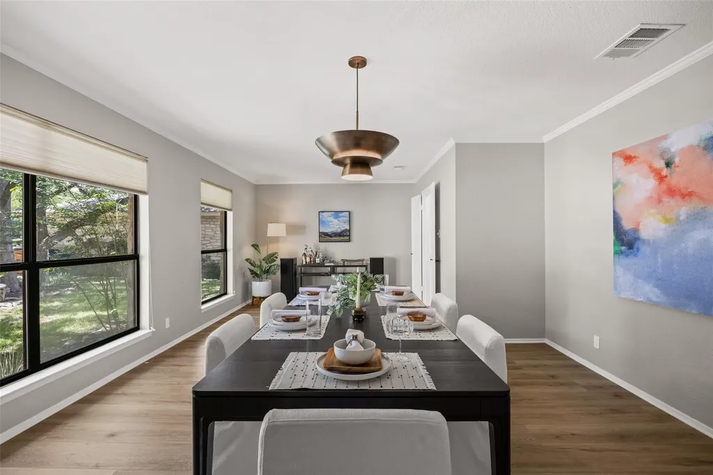 6203 Danwood Drive Austin TX 78759