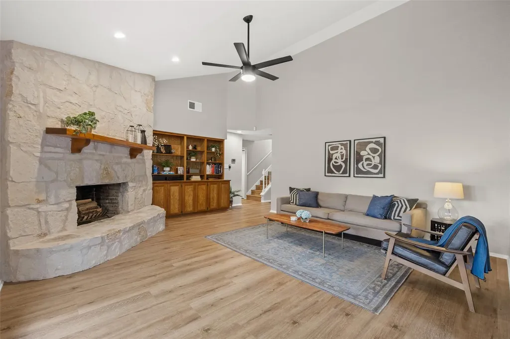 6203 Danwood Drive Austin TX 78759