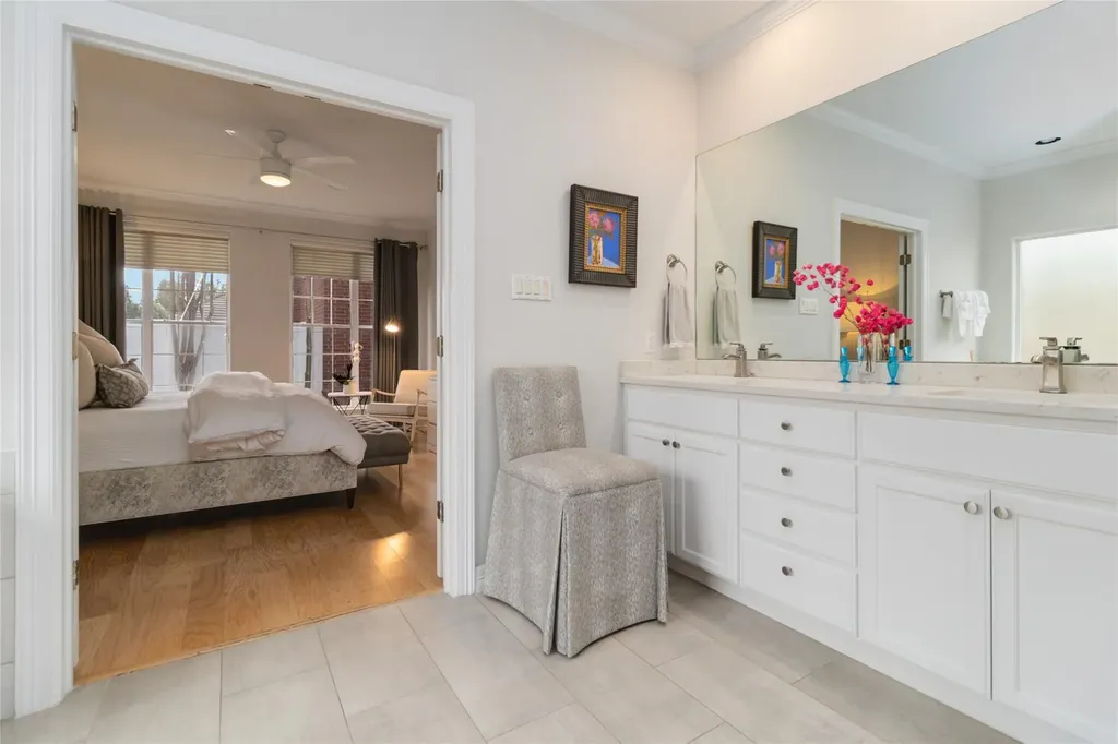 4010 Long Champ Drive Austin TX 78746