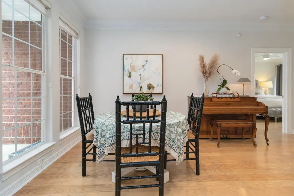 4010 Long Champ Drive Austin TX 78746