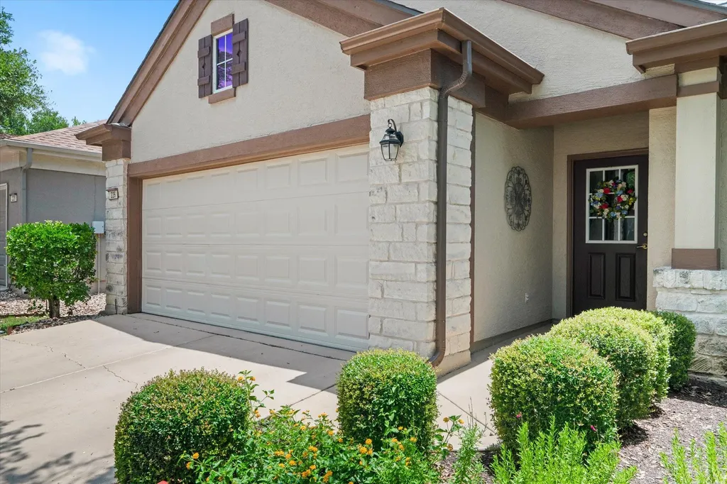 226 Winter Drive Georgetown TX 78633