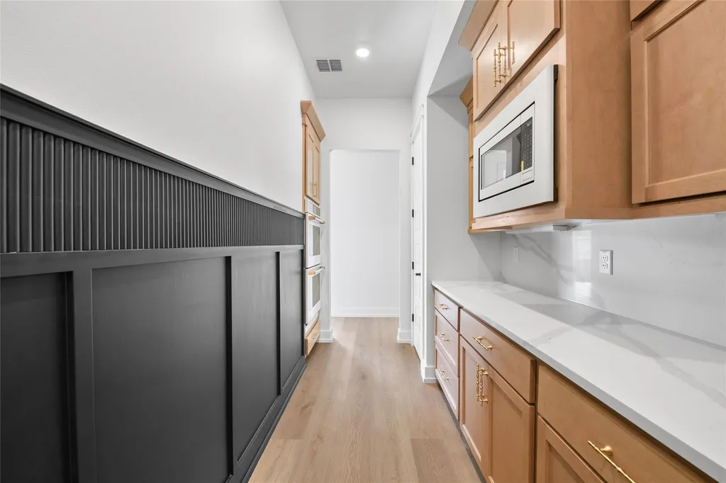 6756 Kings Mill Drive Salado TX 76571
