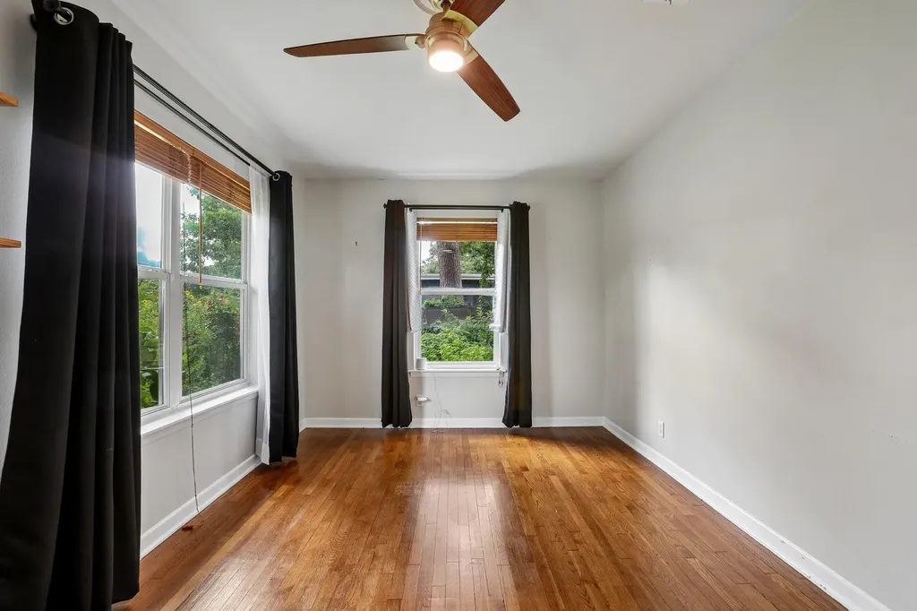 1114 W W 2nd Street Elgin TX 78621