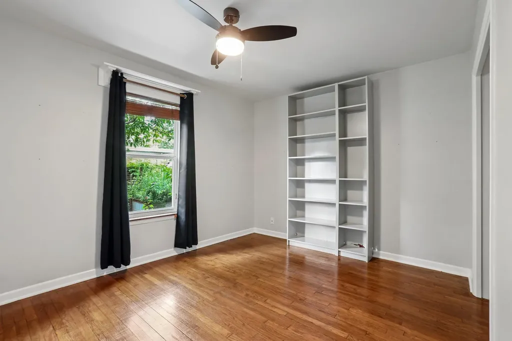 1114 W W 2nd Street Elgin TX 78621