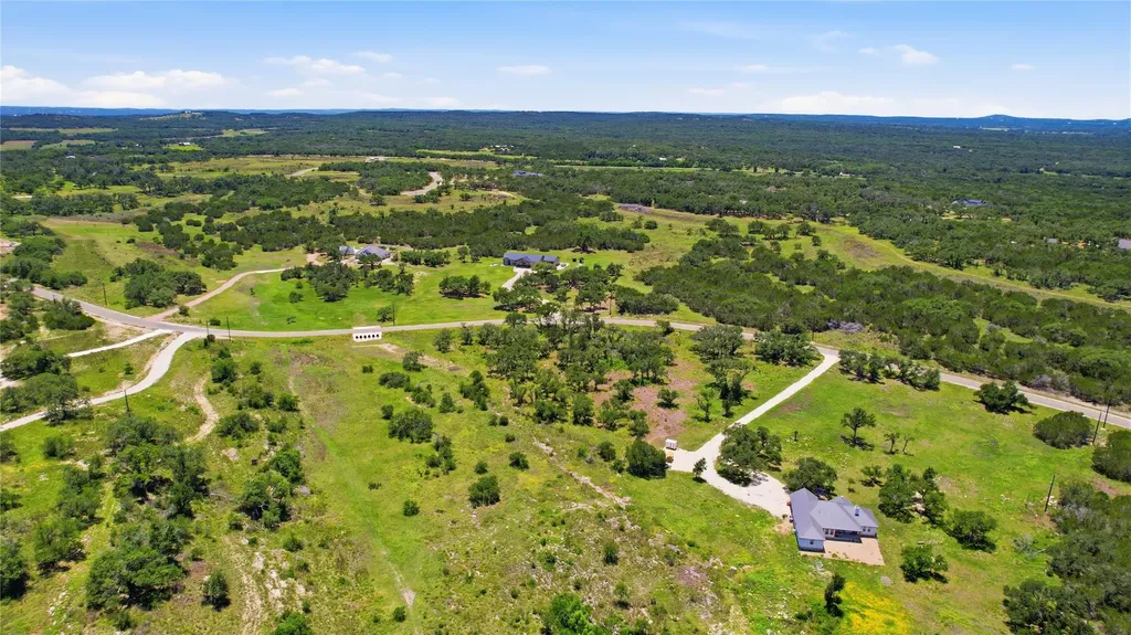 623 Whiskey Trail Blanco TX 78606