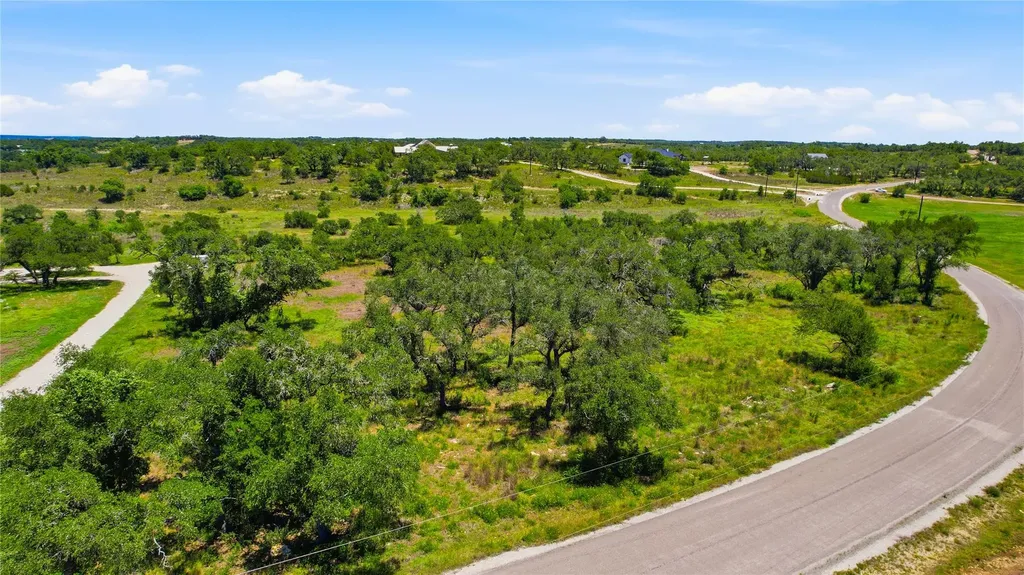 623 Whiskey Trail Blanco TX 78606