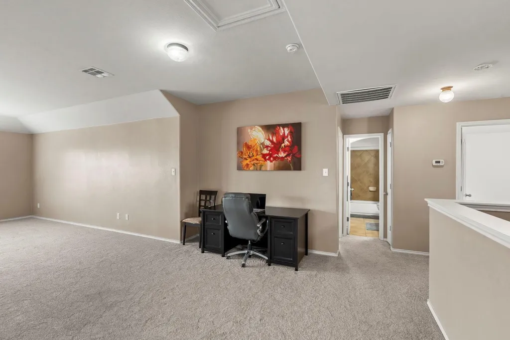 256 Willow City Valley Buda TX 78610