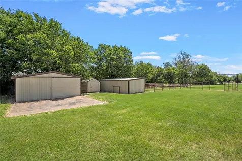 204 Christopher Drive Bruceville-eddy TX 76524