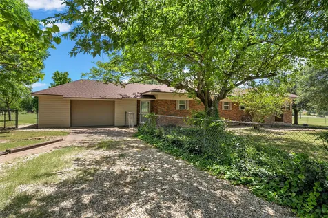 204 Christopher Drive Bruceville-eddy TX 76524