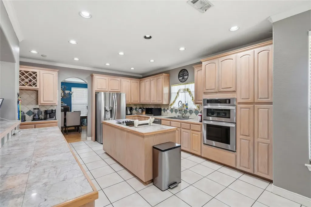 22101 Oban Drive Spicewood TX 78669