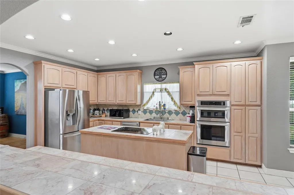 22101 Oban Drive Spicewood TX 78669