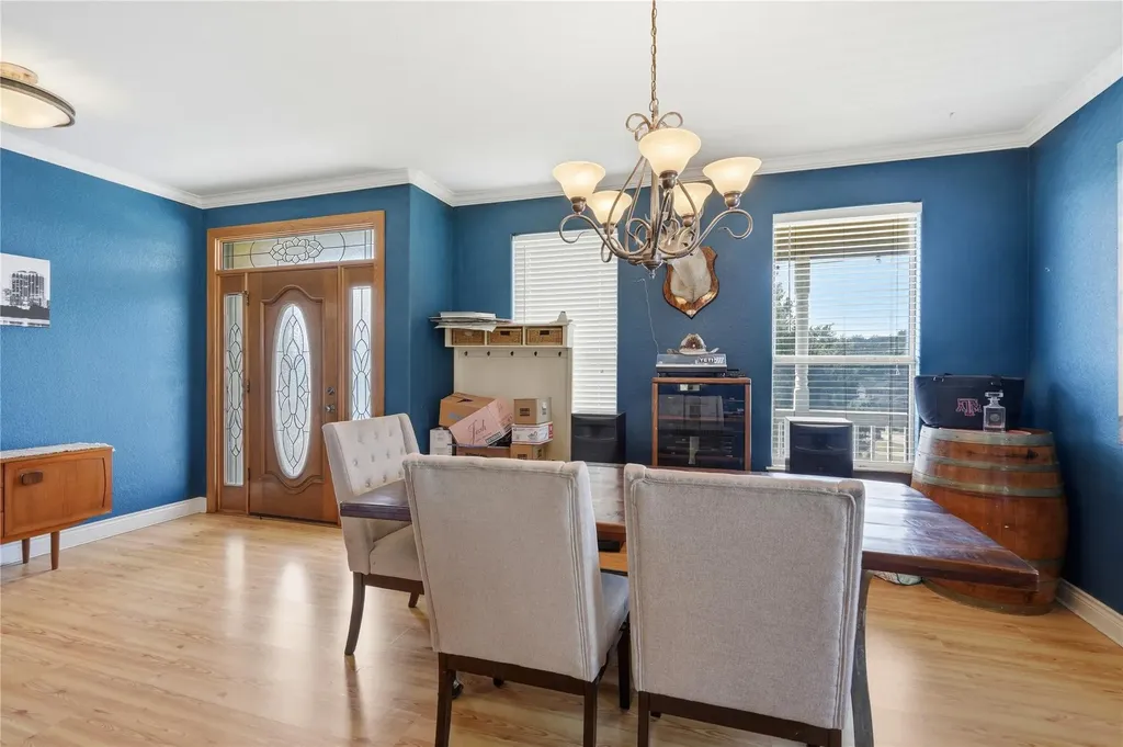 22101 Oban Drive Spicewood TX 78669