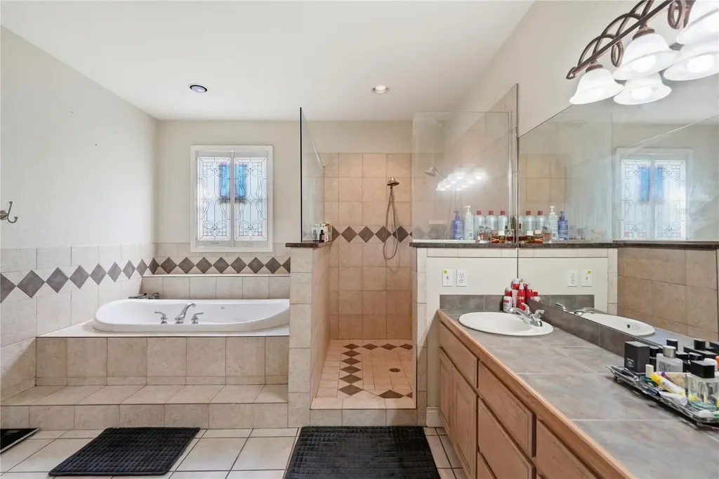 22101 Oban Drive Spicewood TX 78669