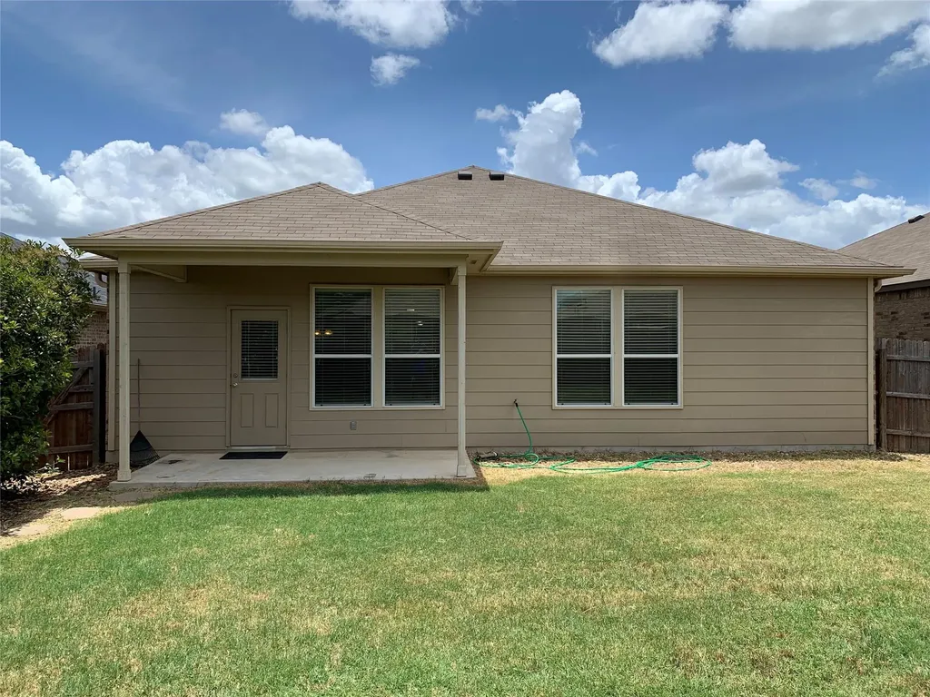 113 Sierra Mar Loop Leander TX 78641