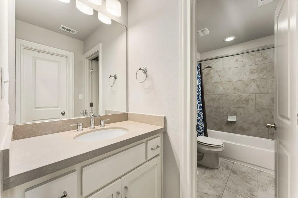 4601 Gallego Circle Austin TX 78738